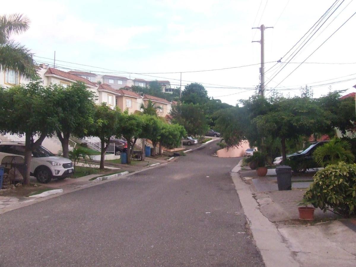 킹스톤 Bella Vista 빌라 외부 사진